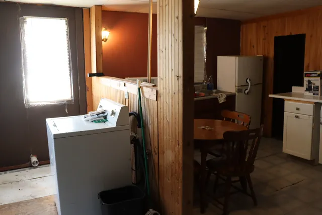 $69,987 | 424 South Grand Avenue, Bradley, IL 60915