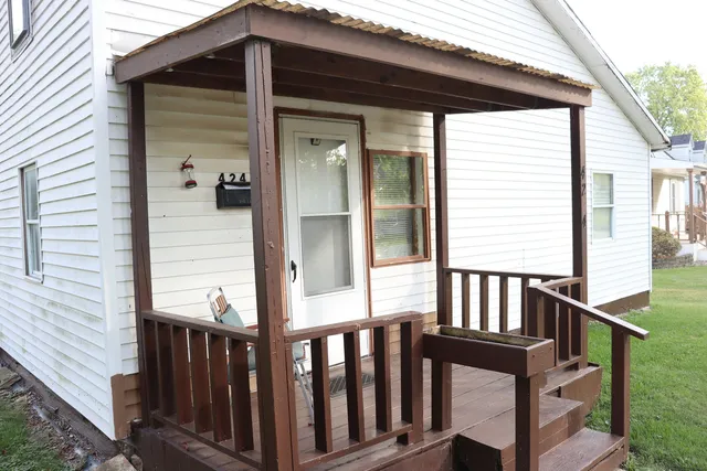 $69,987 | 424 South Grand Avenue, Bradley, IL 60915