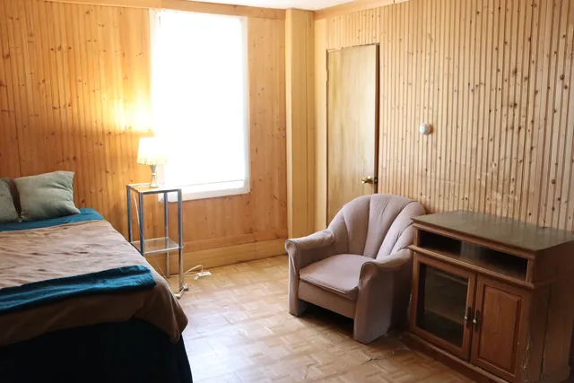 $69,987 | 424 South Grand Avenue, Bradley, IL 60915