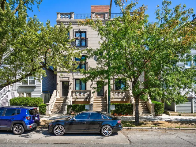 $749,150 | 2851 North Ashland Avenue, Unit 1S, Chicago, IL 60657