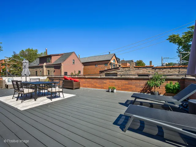 $749,150 | 2851 North Ashland Avenue, Unit 1S, Chicago, IL 60657