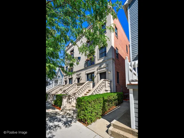 $749,150 | 2851 North Ashland Avenue, Unit 1S, Chicago, IL 60657