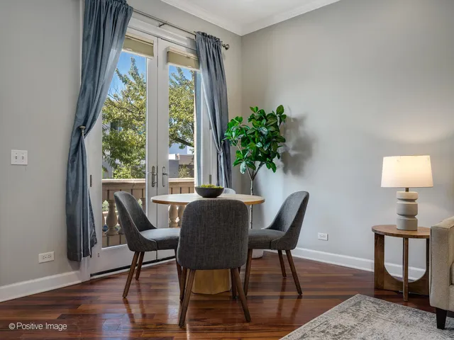 $749,150 | 2851 North Ashland Avenue, Unit 1S, Chicago, IL 60657