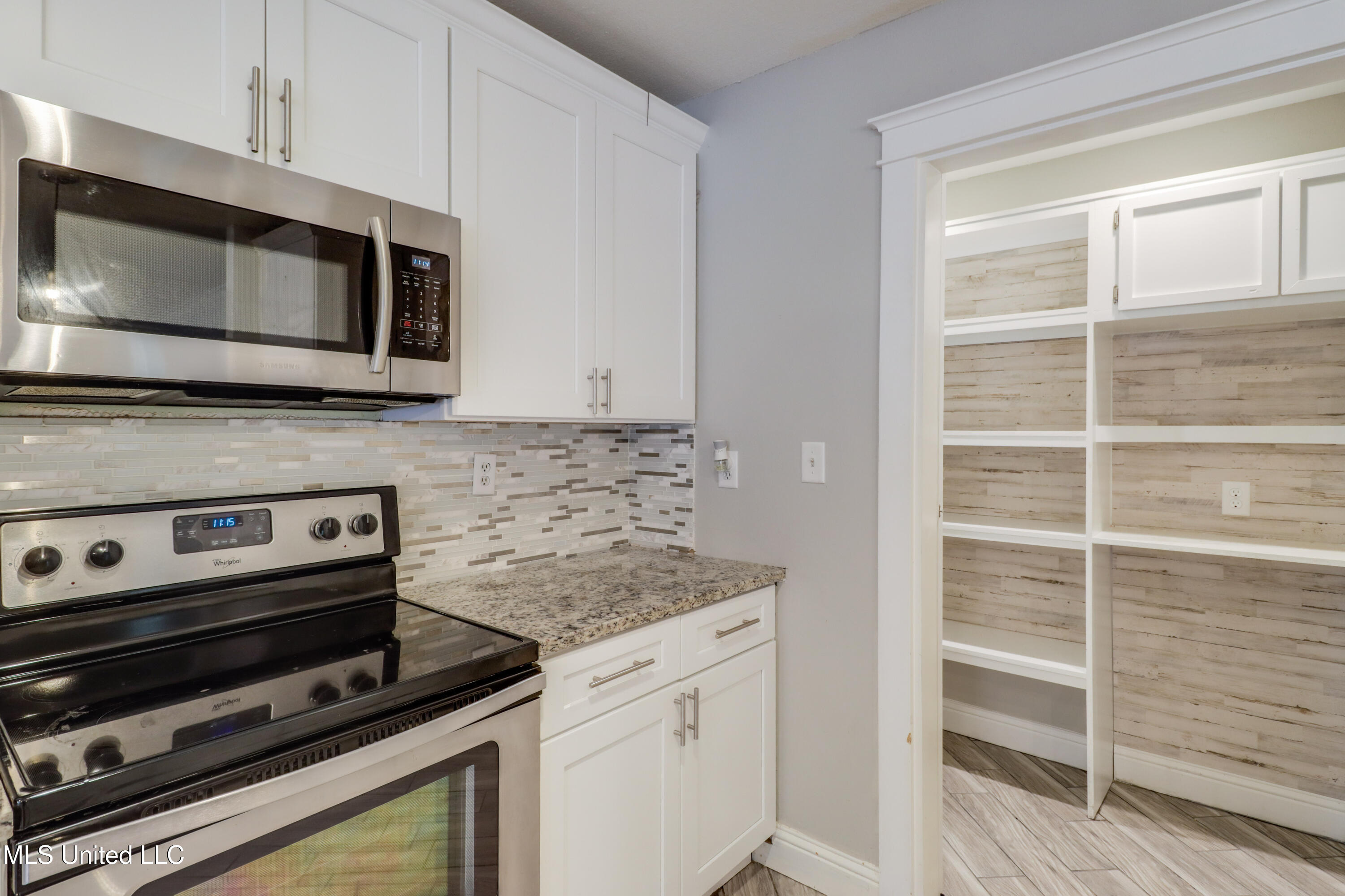 4432 Lily Patch Lane Moss Point, MS 39562 - Photo 12 of 30 IMG_9826-Edit