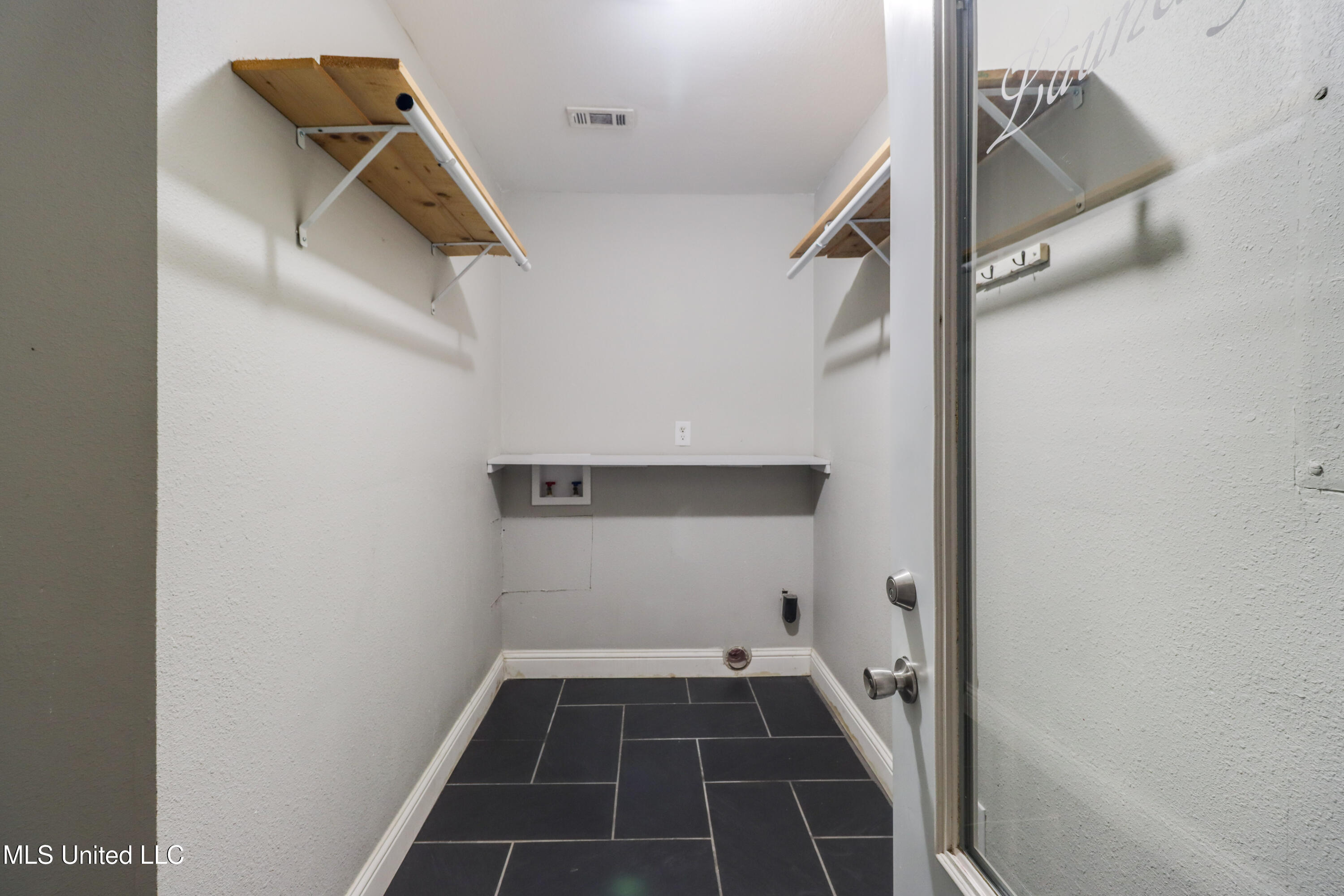 4432 Lily Patch Lane Moss Point, MS 39562 - Photo 29 of 30 IMG_9871-Edit