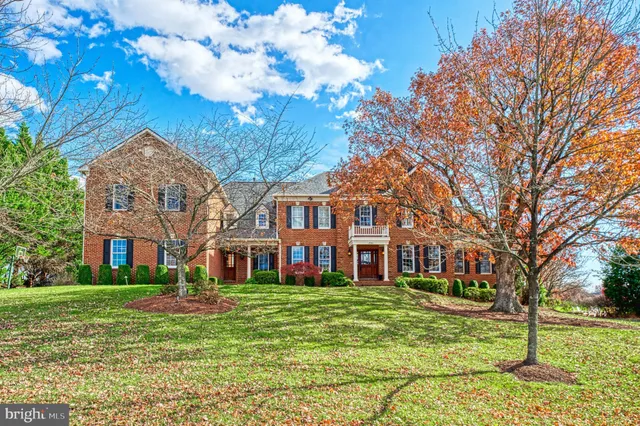 $2,750,000 | 19746 Willowdale Place, Ashburn, VA 20147