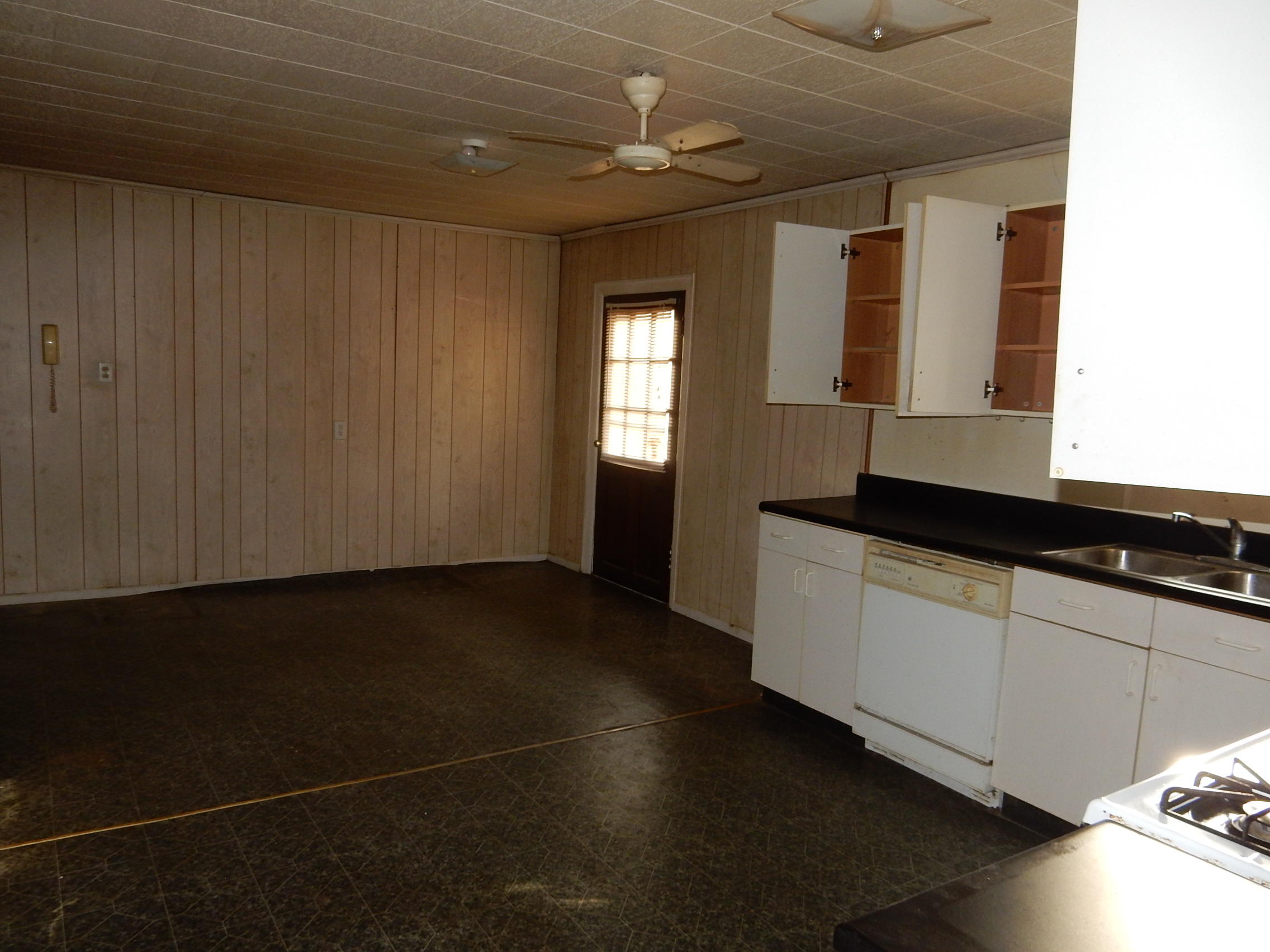 8674 Highway 157 Rising Fawn, GA 30738 - Photo 5 of 13 DSCN7165