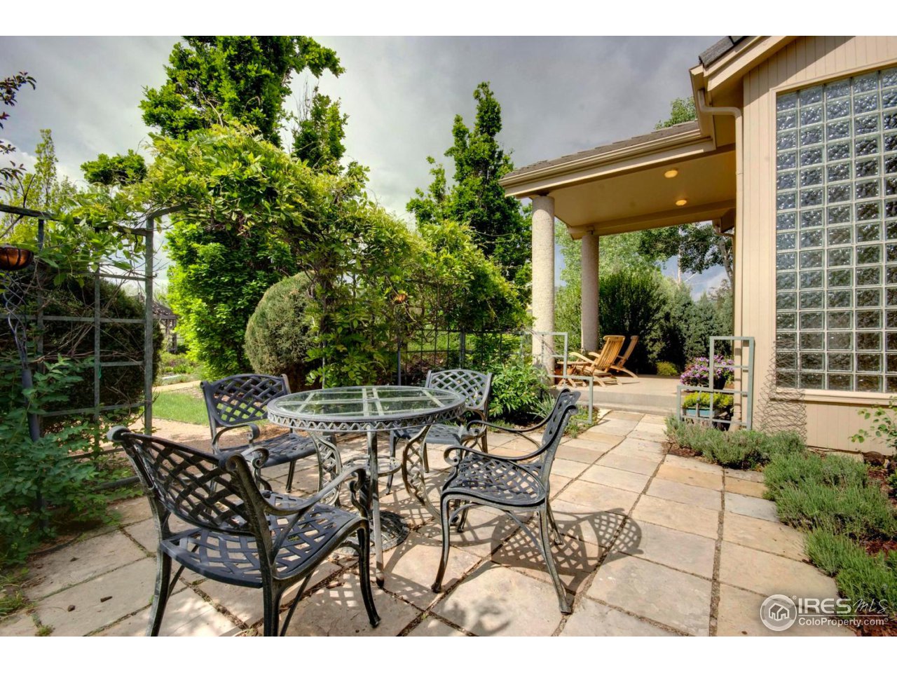 4876 Valkyrie Drive Boulder, CO 80301 - Photo 23 of 40 Front Patio