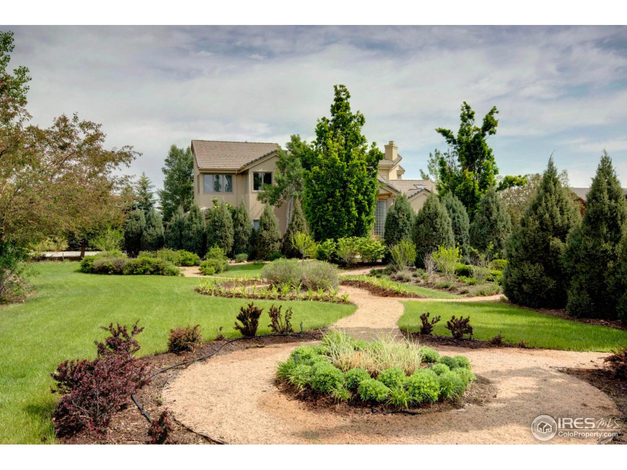 4876 Valkyrie Drive Boulder, CO 80301 - Photo 24 of 40 Gardens