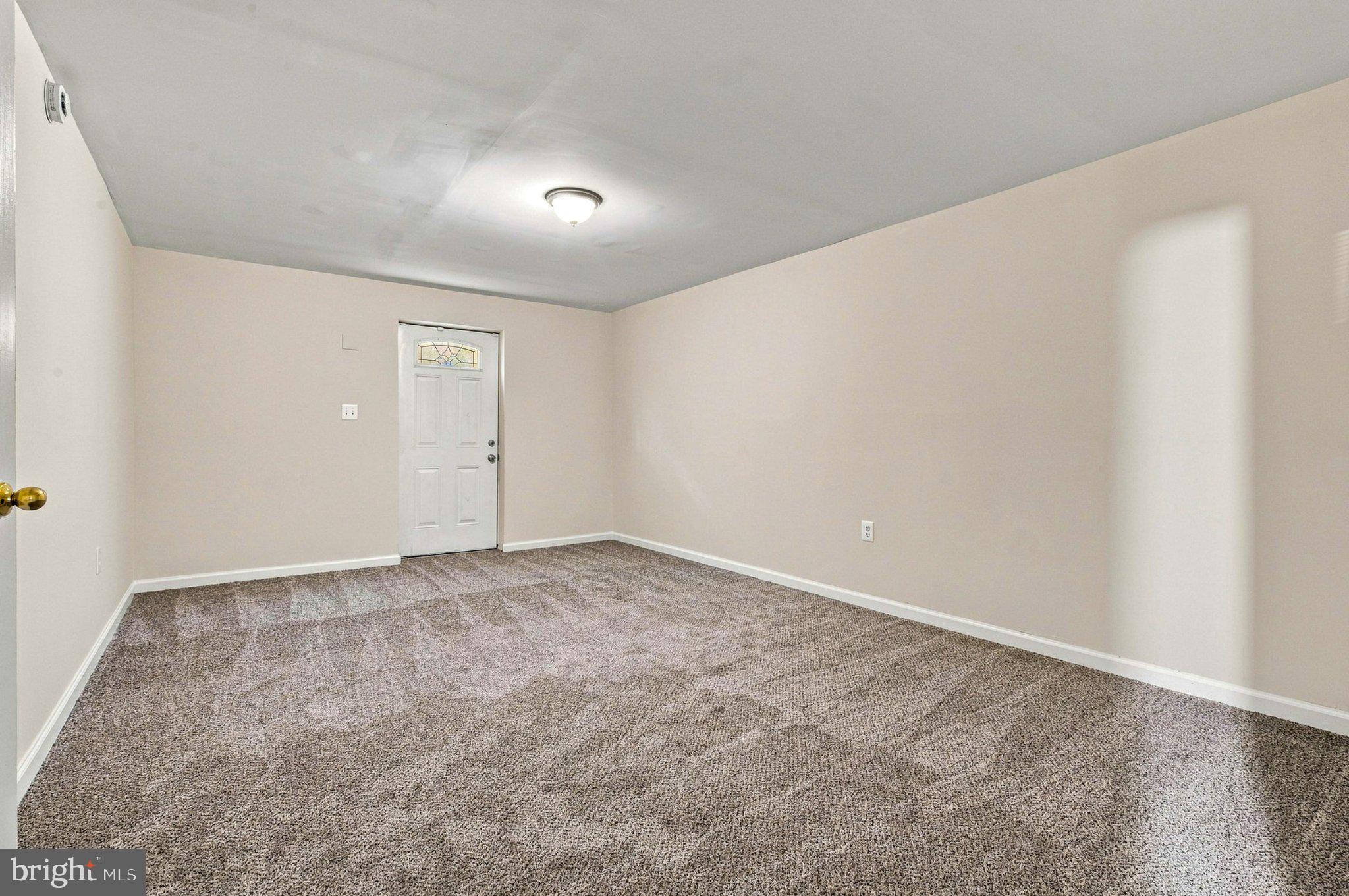 239 Seamaster Road Baltimore, MD 21221 - Photo 42 of 59 Gallery Image 42