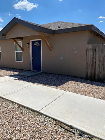 $875 | 7401 Waco Avenue, Unit 3, Lubbock, TX 79423