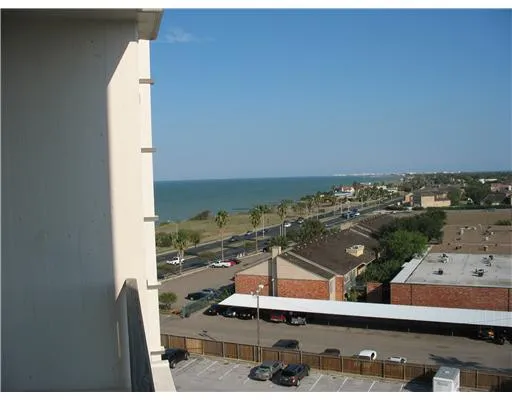$92,500 | 4600 Ocean Drive, Unit 705, Corpus Christi, TX 78412