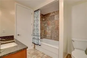 $639,000 | 2409 North Ocean Boulevard, Unit 427, Fort Lauderdale, FL 33305