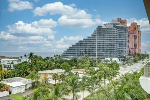 $639,000 | 2409 North Ocean Boulevard, Unit 427, Fort Lauderdale, FL 33305
