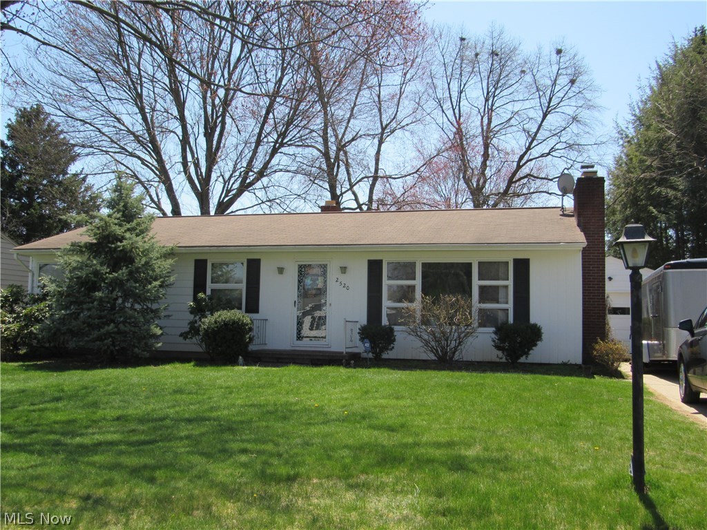 2520 Burnham Road Akron, OH 44333 - Photo 1 of 10