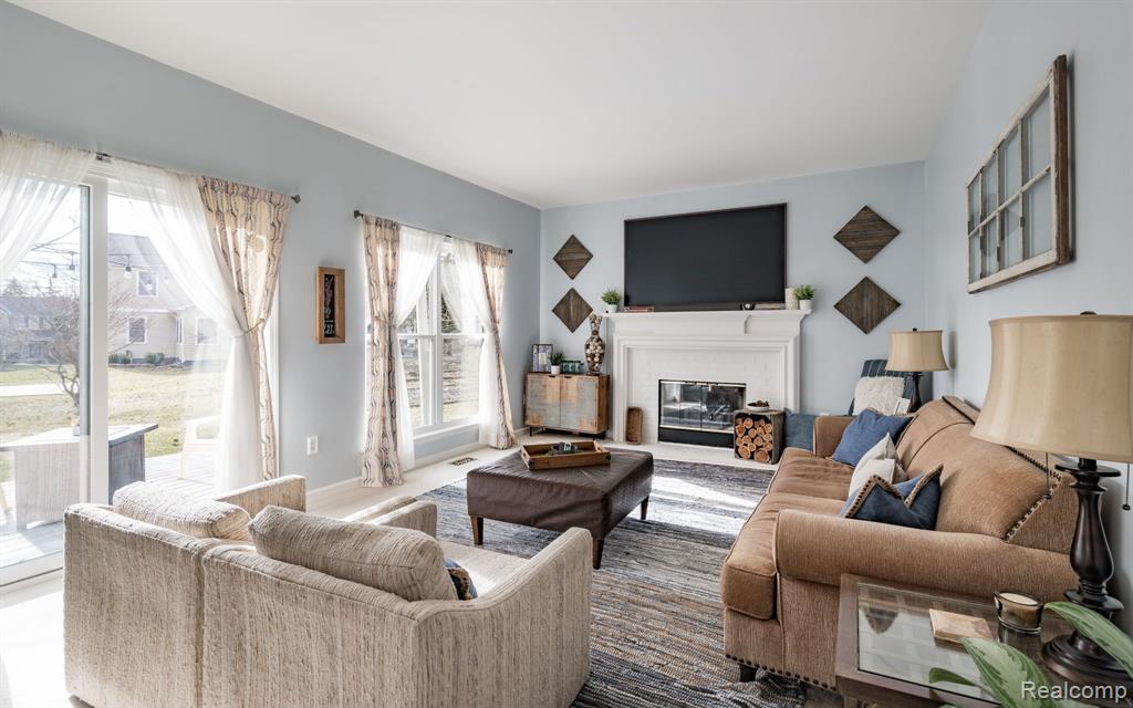 2011 Fairfield Drive Rochester Hills, MI 48306 - Photo 22 of 47