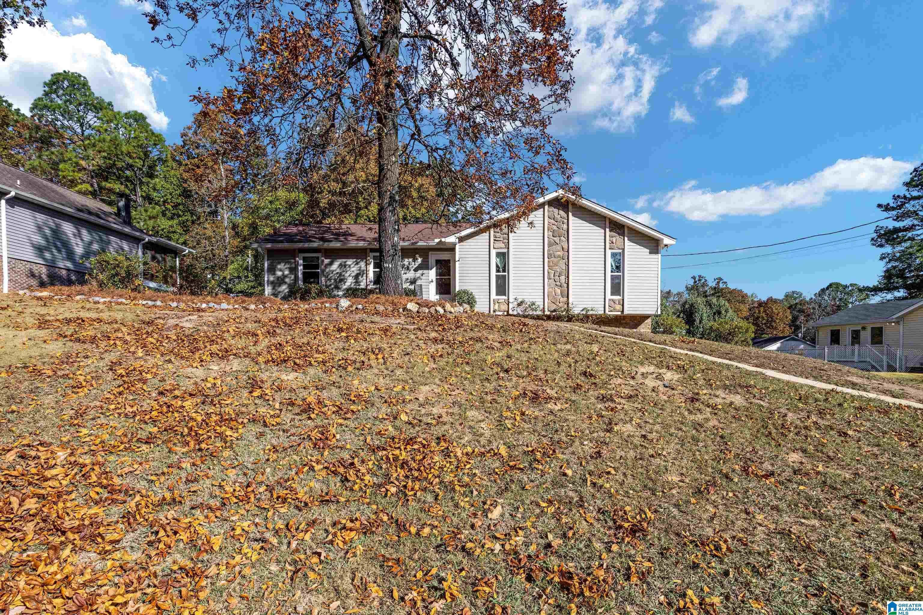 1226 Bennett Circle Alabaster, AL 35007 - Photo 6 of 38