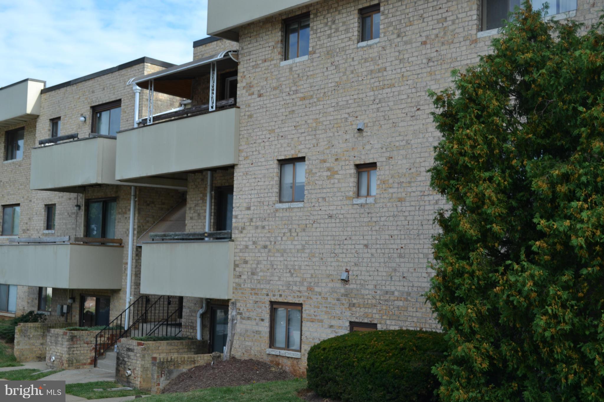 3926 Rolling Rd., Unit D6 Pikesville, MD 21208 - Photo 1 of 11 Exterior (Front)