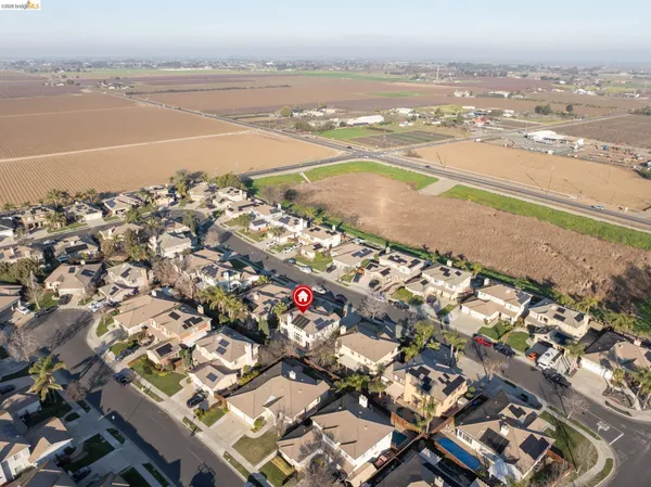 $849,999 | 383 Stanwick Street, Brentwood, CA 94513