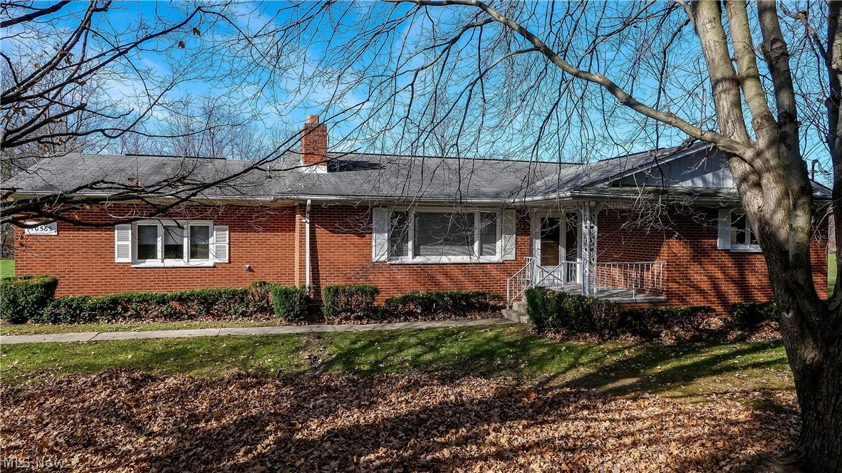 10585 Hopkins Road Garrettsville, OH 44231 - Photo 5 of 32