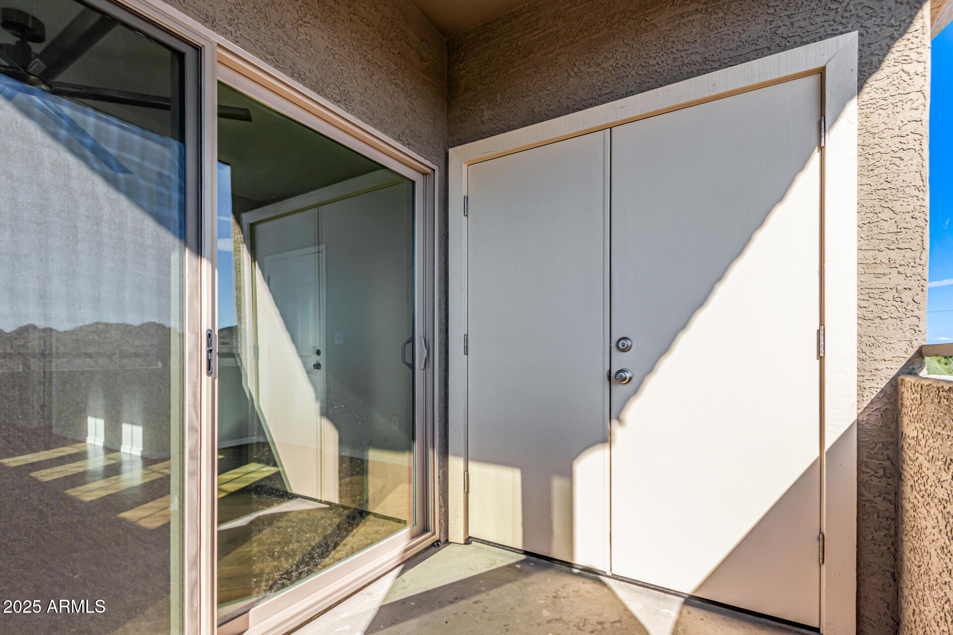 1720 East Thunderbird Road, Unit 2125 Phoenix, AZ 85022 - Photo 23 of 37 a view of a balcony