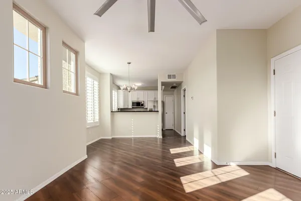 $227,900 | 1720 East Thunderbird Road, Unit 2125, Phoenix, AZ 85022