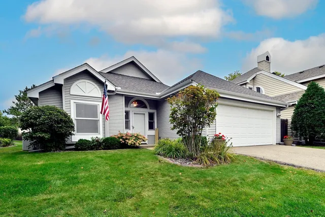 $386,600 | 15800 16th Avenue North, Plymouth, MN 55447