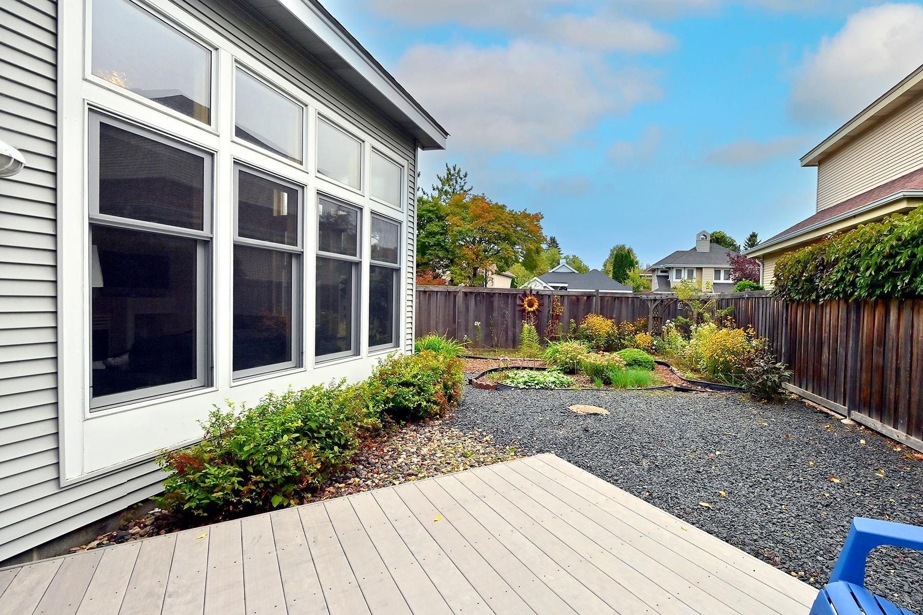 15800 16th Avenue North Plymouth, MN 55447 - Photo 12 of 15