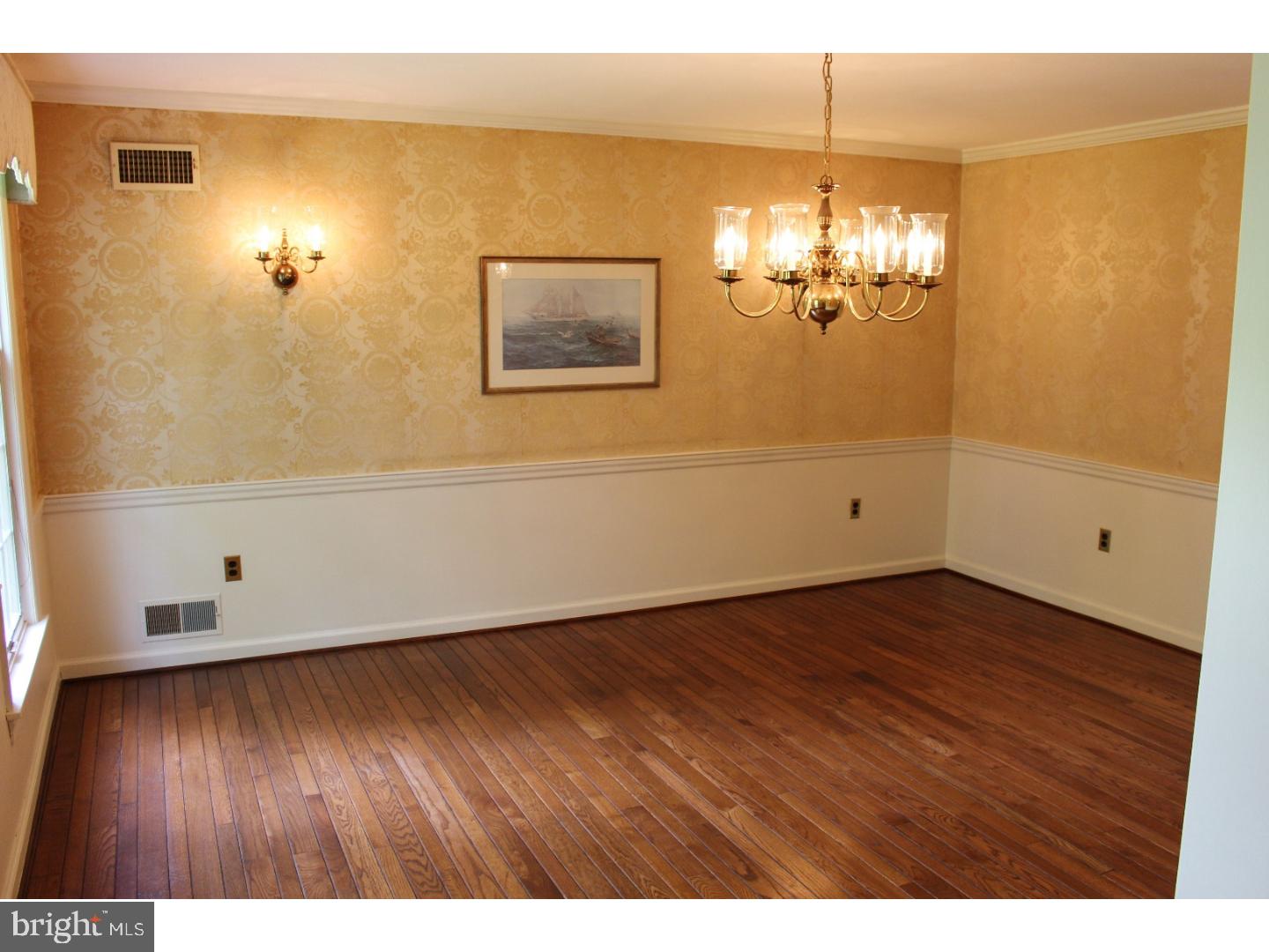 1305 Township Line Road Ambler, PA 19002 - Photo 4 of 25 Dining Room