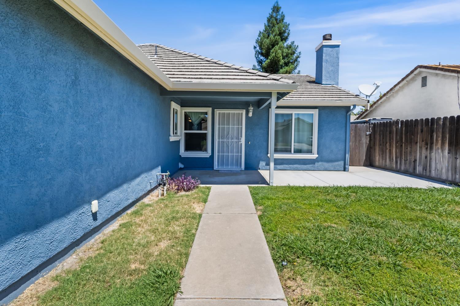 413 El Portal Court Merced, CA 95348 - Photo 6 of 31