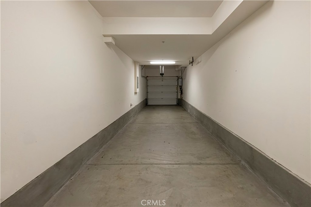 543 Rockefeller Irvine, CA 92612 - Photo 30 of 39 2 car garage