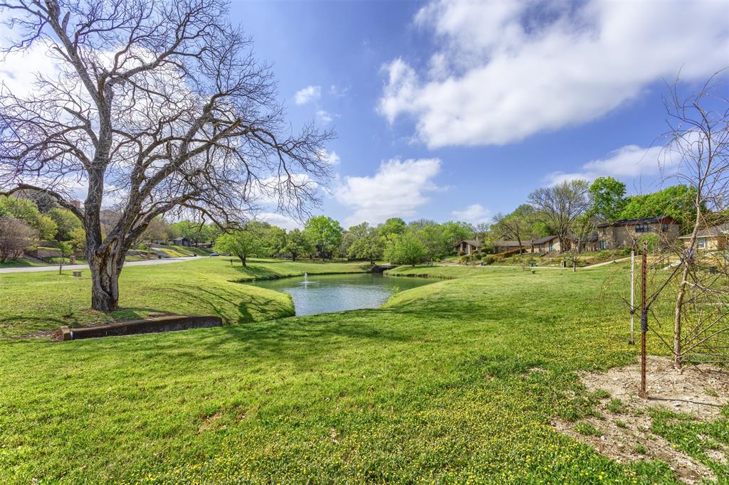 68 Legend Road Benbrook, TX 76132 - Photo 33 of 34 Enjoy going to the park in the neighborhood!