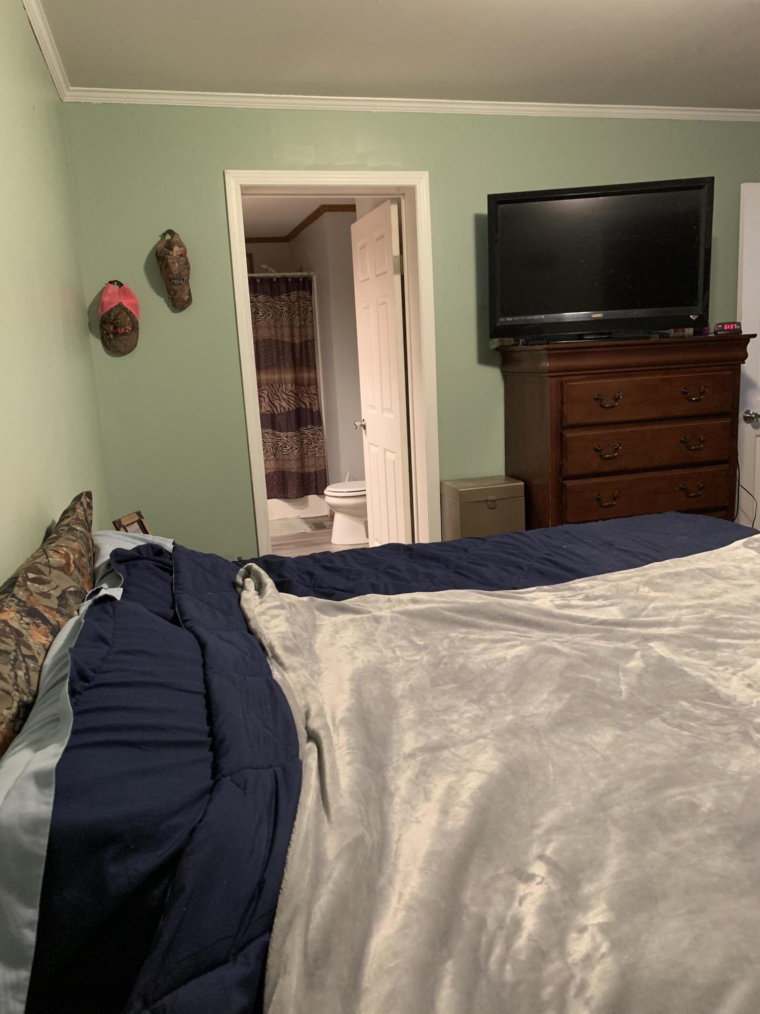 862 Middle Road Dresden, ME 04342 - Photo 10 of 26 Upstairs Master Bedroom