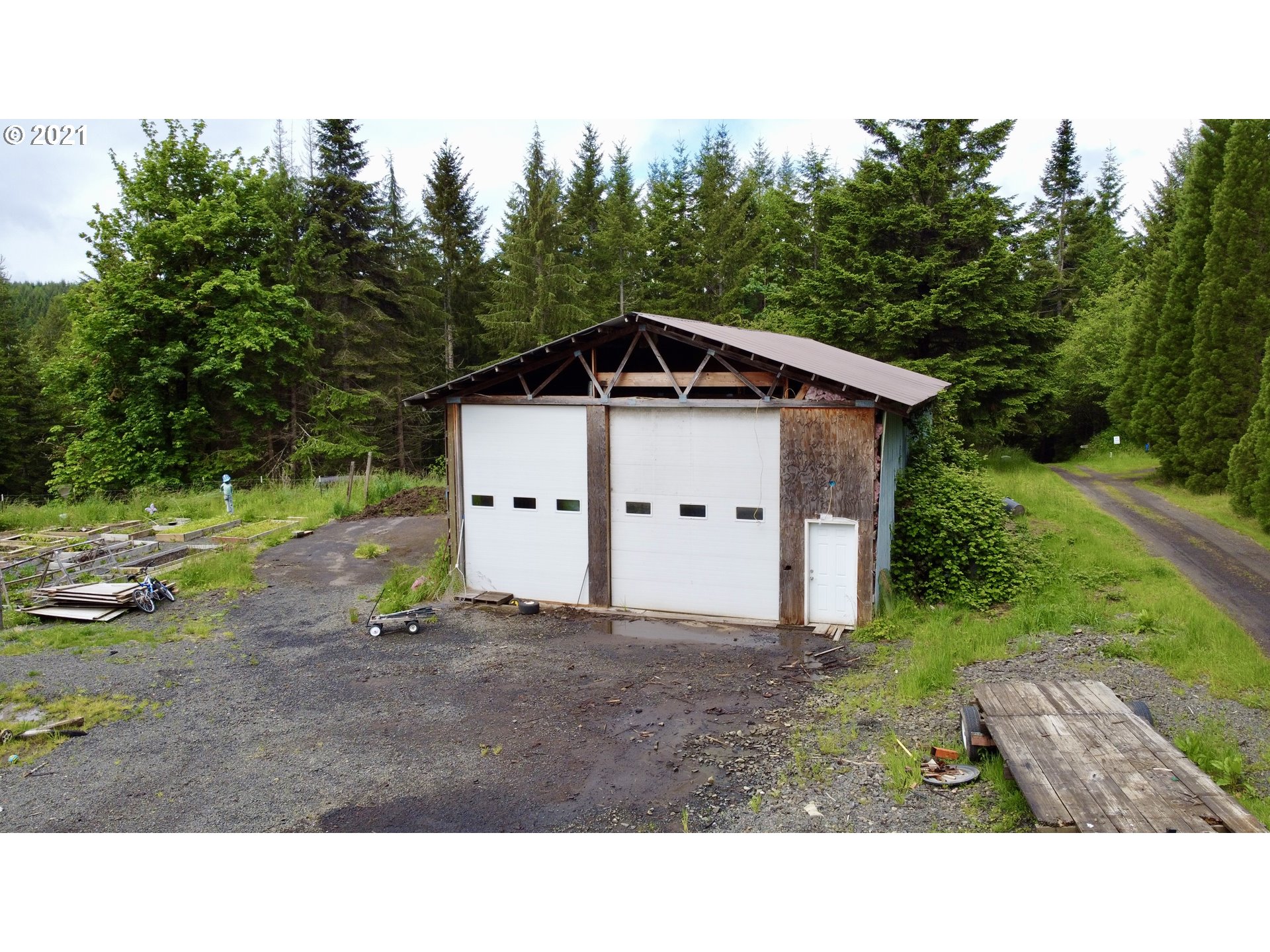 951 Frank Smith Road Toutle, WA 98649 - Photo 2 of 24
