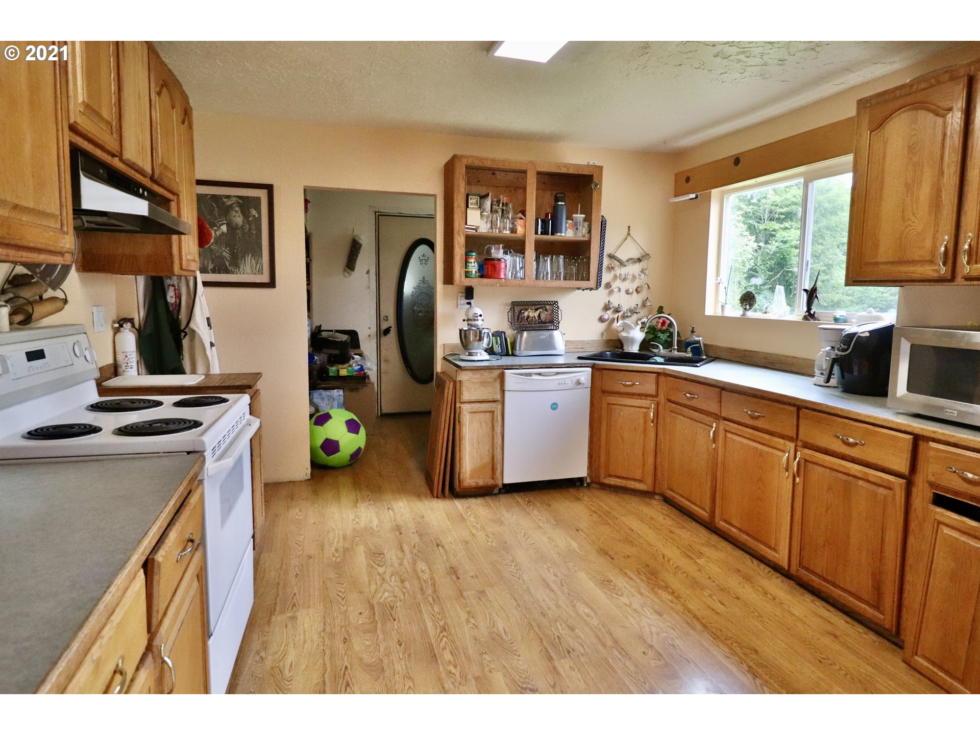 951 Frank Smith Road Toutle, WA 98649 - Photo 5 of 24