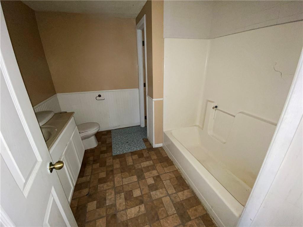 110 West Riley Street Easton, KS 66020 - Photo 16 of 27