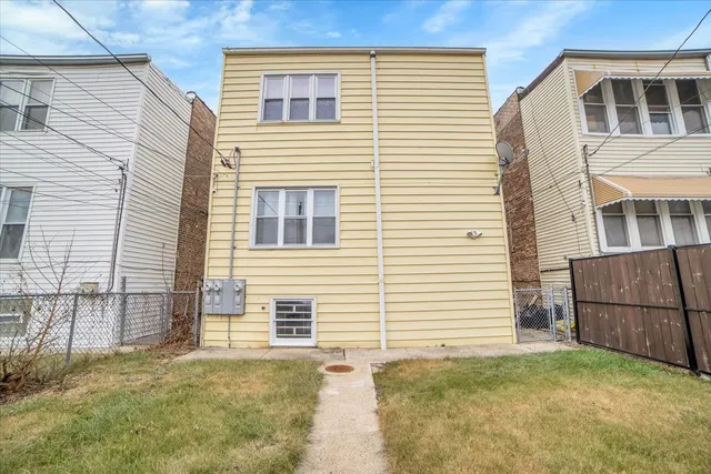 a view of a house with a outdoor space