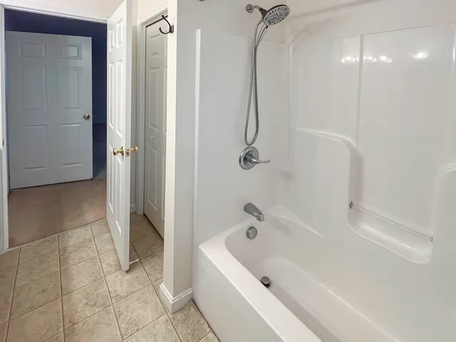 $3,500 | 12 Melody Terrace, Dover, NH 03820