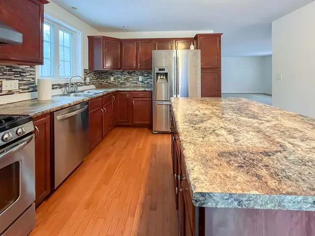 $3,500 | 12 Melody Terrace, Dover, NH 03820