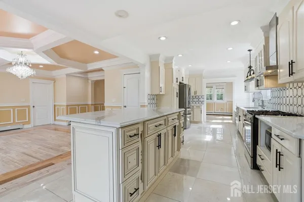 $1,349,000 | 905 Washington Avenue, Green Brook, NJ 08812