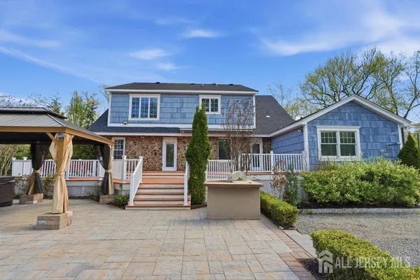$1,349,000 | 905 Washington Avenue, Green Brook, NJ 08812