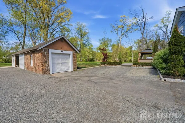 $1,349,000 | 905 Washington Avenue, Green Brook, NJ 08812