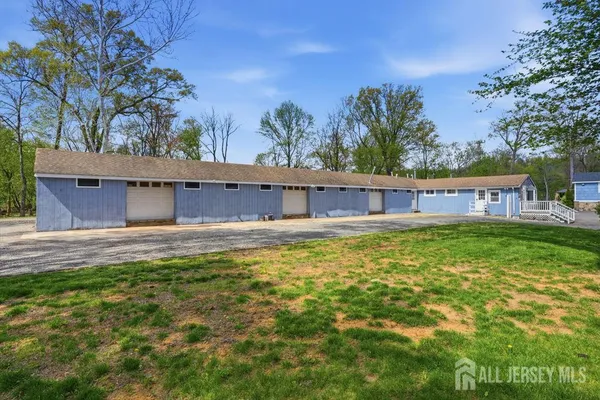 $1,349,000 | 905 Washington Avenue, Green Brook, NJ 08812