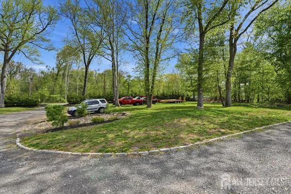 $1,349,000 | 905 Washington Avenue, Green Brook, NJ 08812