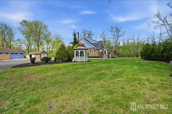 $1,349,000 | 905 Washington Avenue, Green Brook, NJ 08812