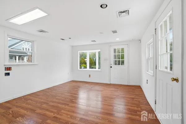 $1,349,000 | 905 Washington Avenue, Green Brook, NJ 08812