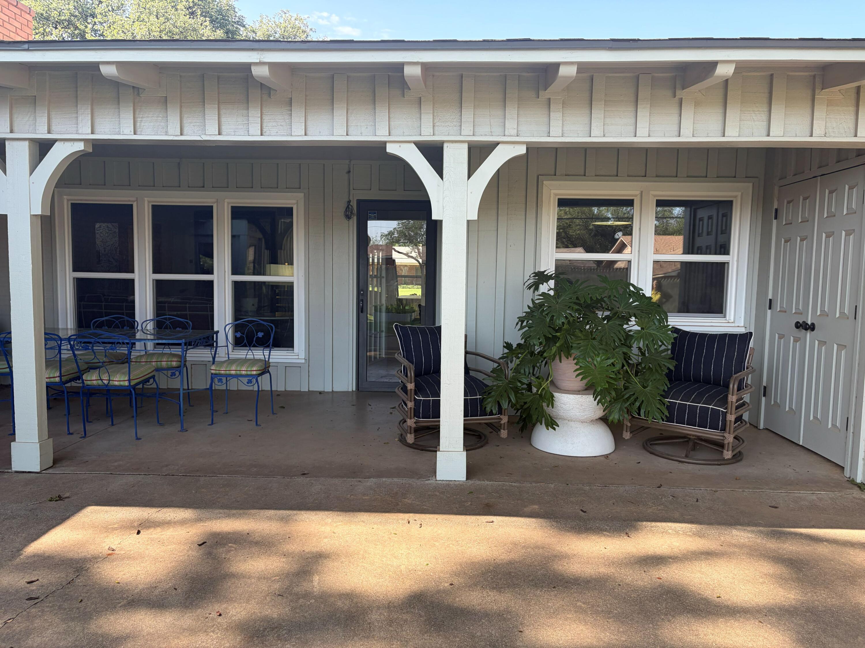 2108 55th Street Lubbock, TX 79412 - Photo 22 of 24 patio