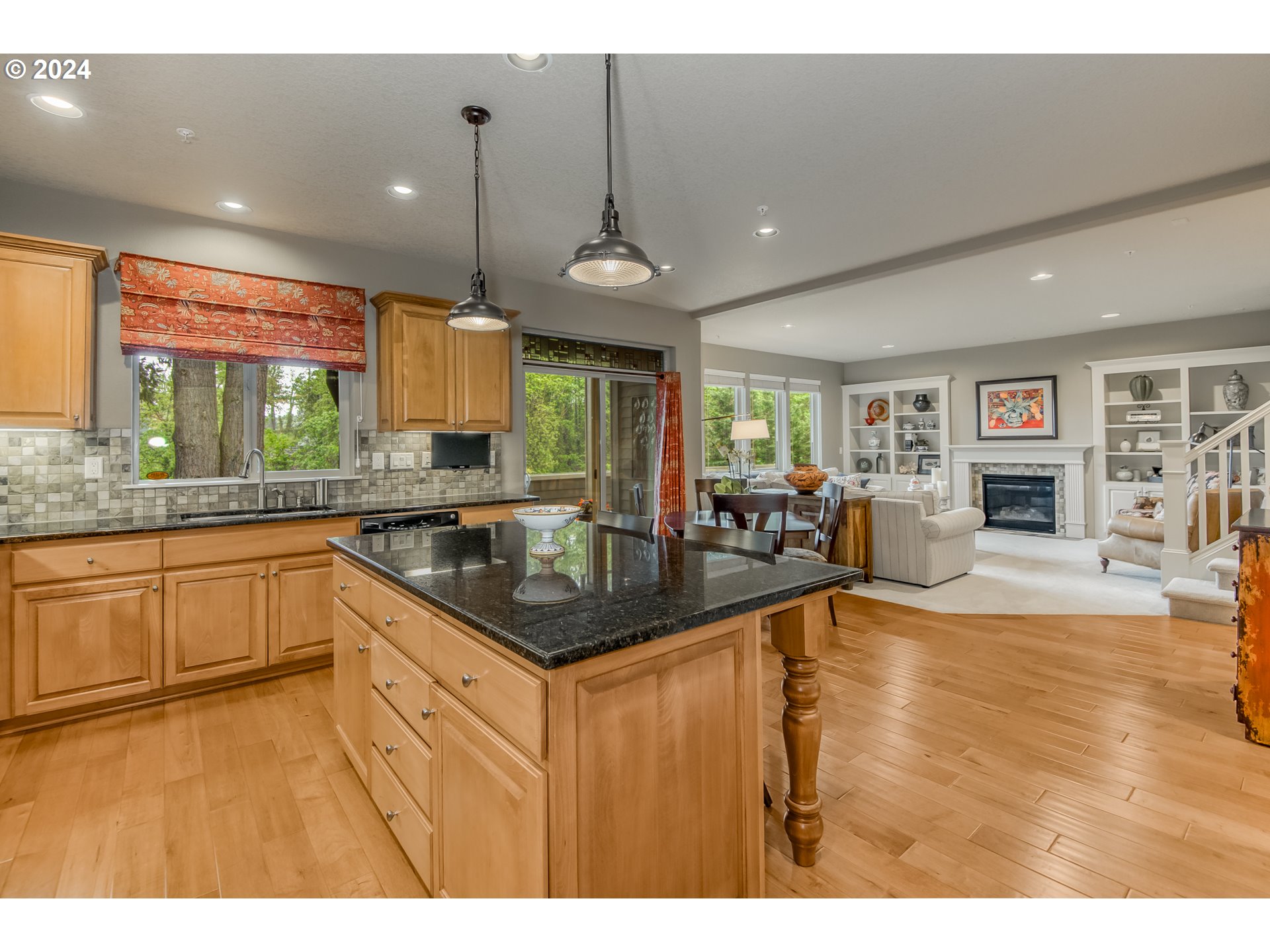 1609 Southwest Joshua Street Portland, OR 97219 - Photo 11 of 48 Gallery Image 11