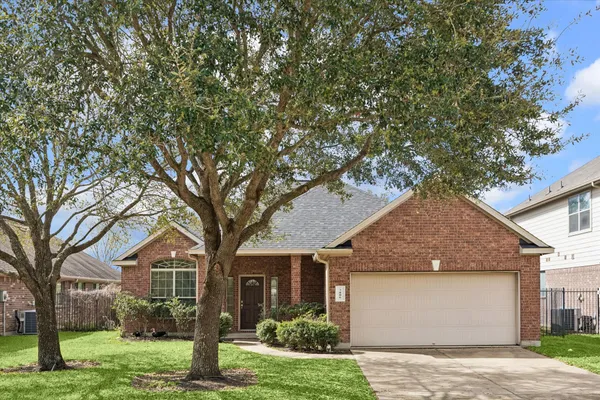 $310,000 | 7806 Summer Night Lane, Rosenberg, TX 77469