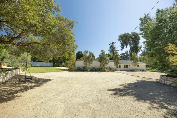$9,425,000 | 487 Hot Springs Road, Santa Barbara, CA 93108